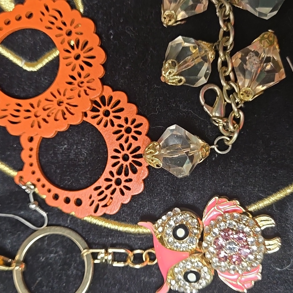 Colorful Jewelry Collection - Picture 8 of 8